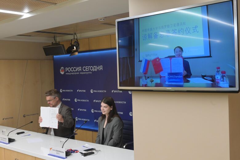 Sputnik подписал первое соглашение о сотрудничестве с университетом Китая - “今日俄罗斯”国际通讯社, 780, 22.11.2023